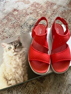 Clarks Cloudsteppers Drift Fern Sandal